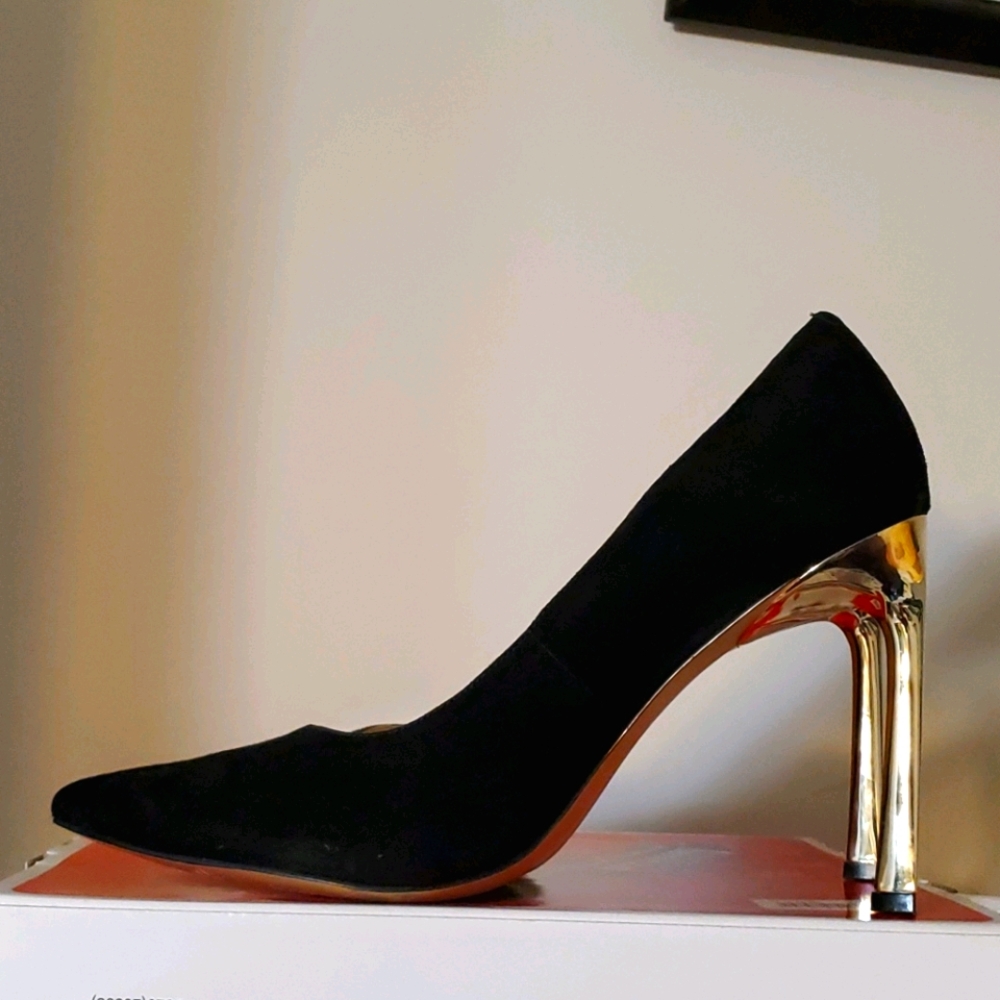 Nine West Pumps
